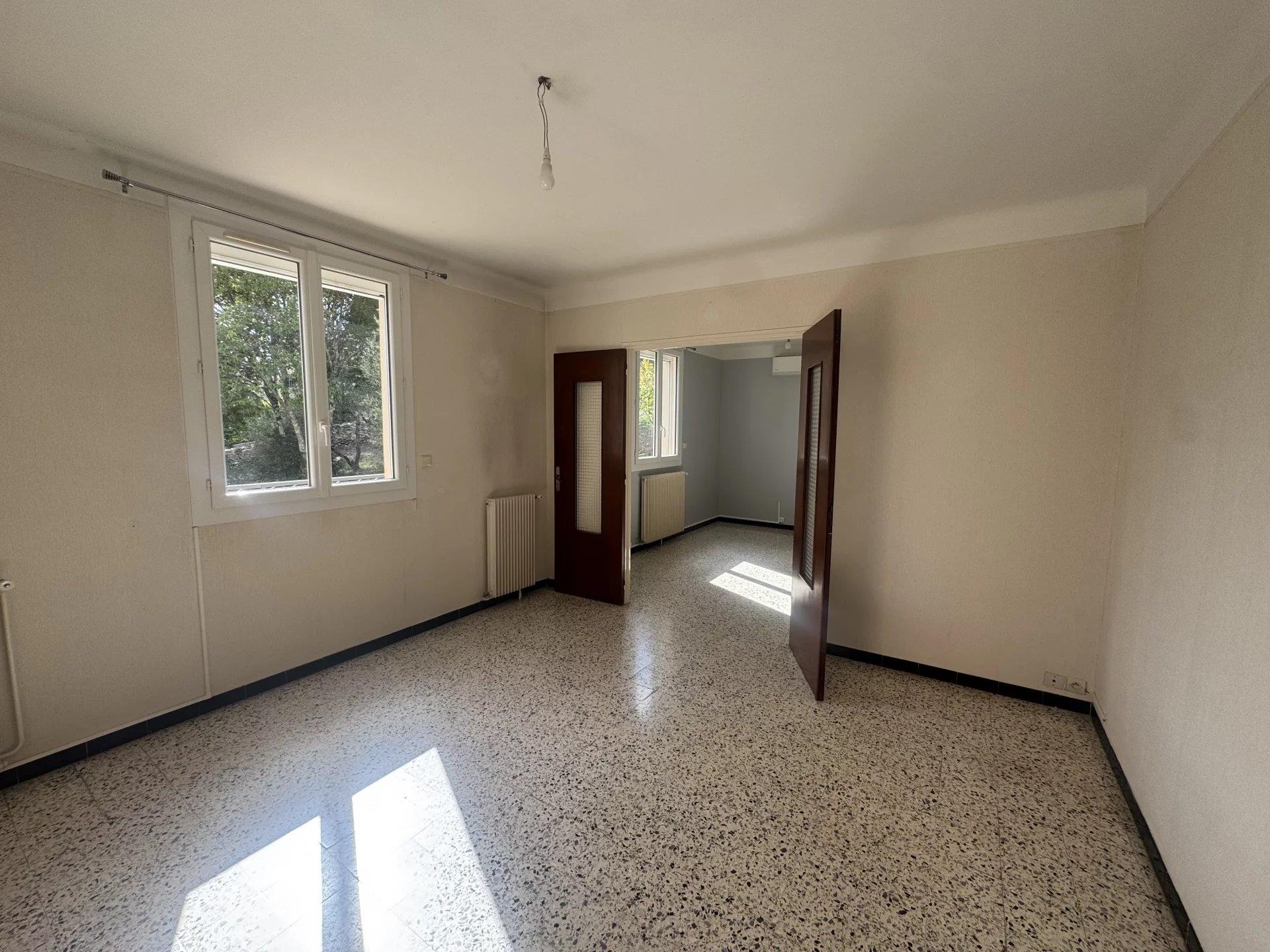 Maison à vendre, 99m², Nîmes
