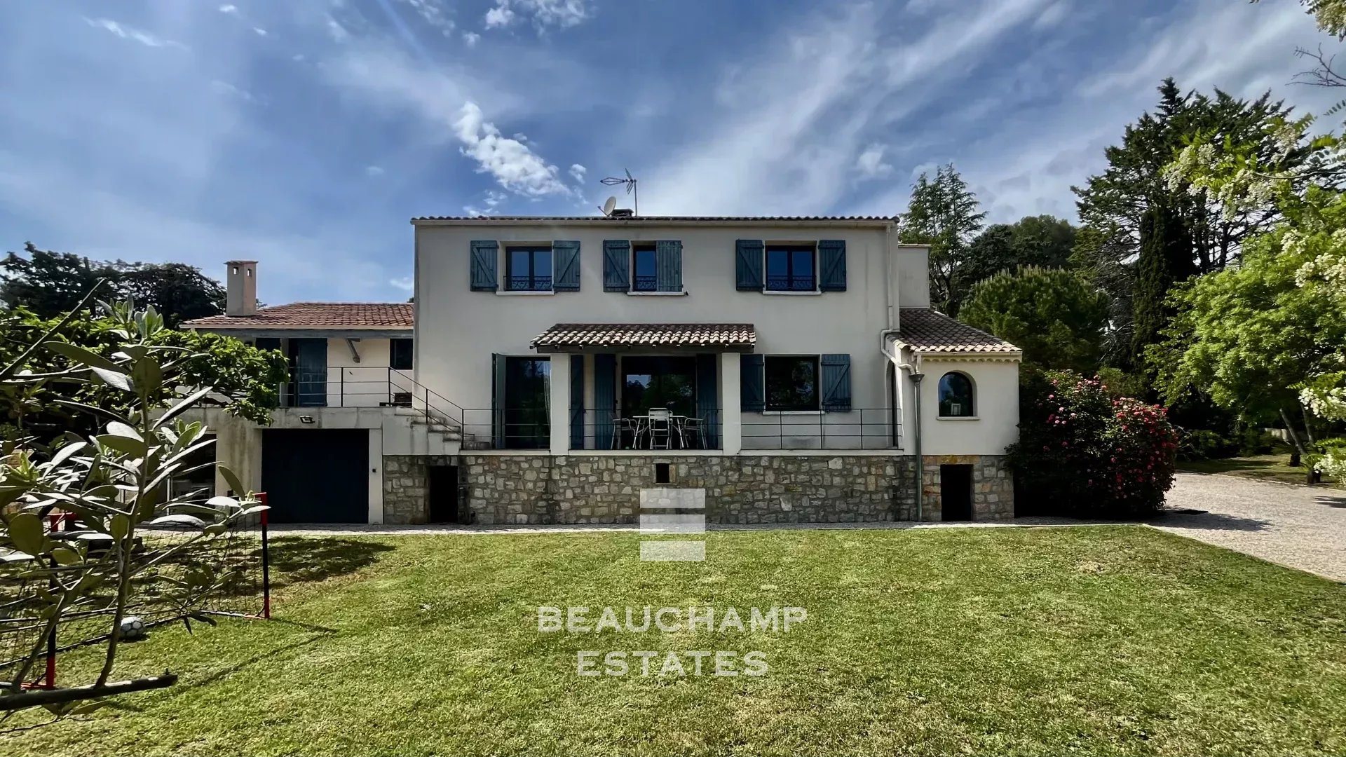 Maison à vendre, 230m², Mougins