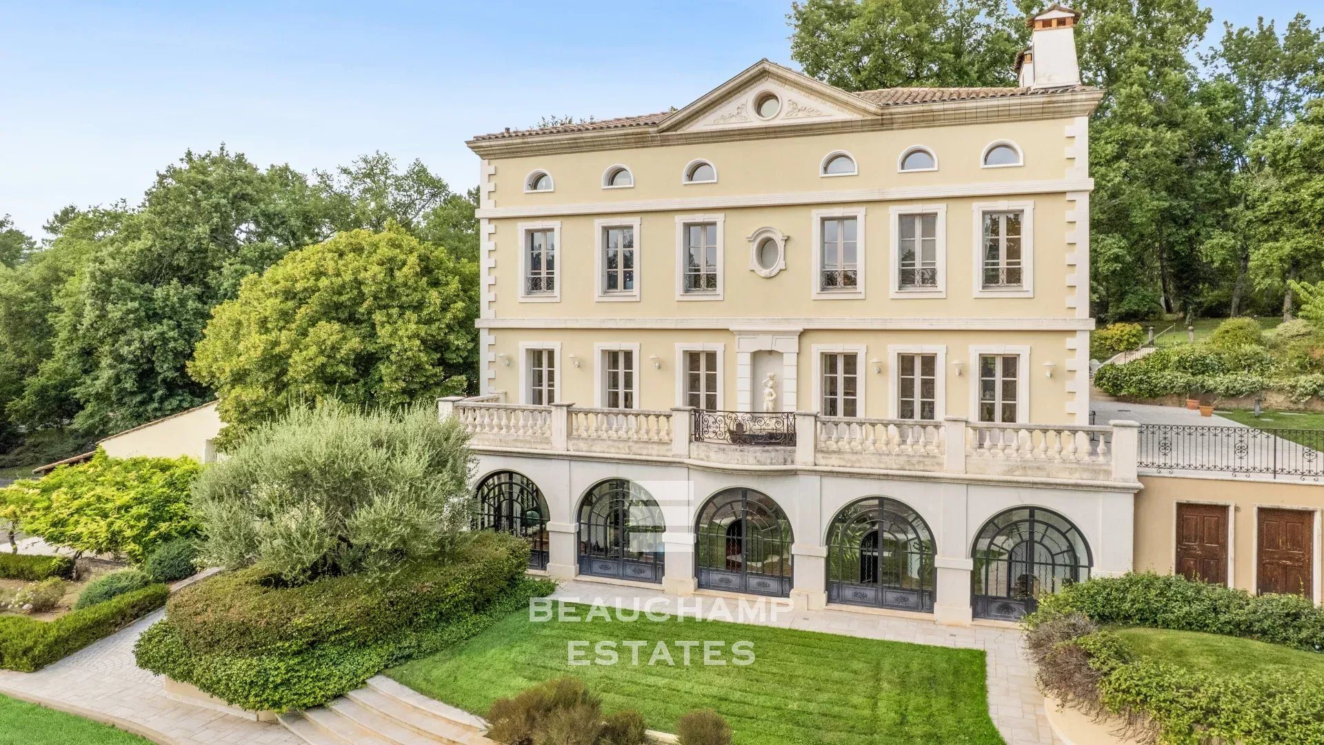 Maison à vendre, 900m², Callian