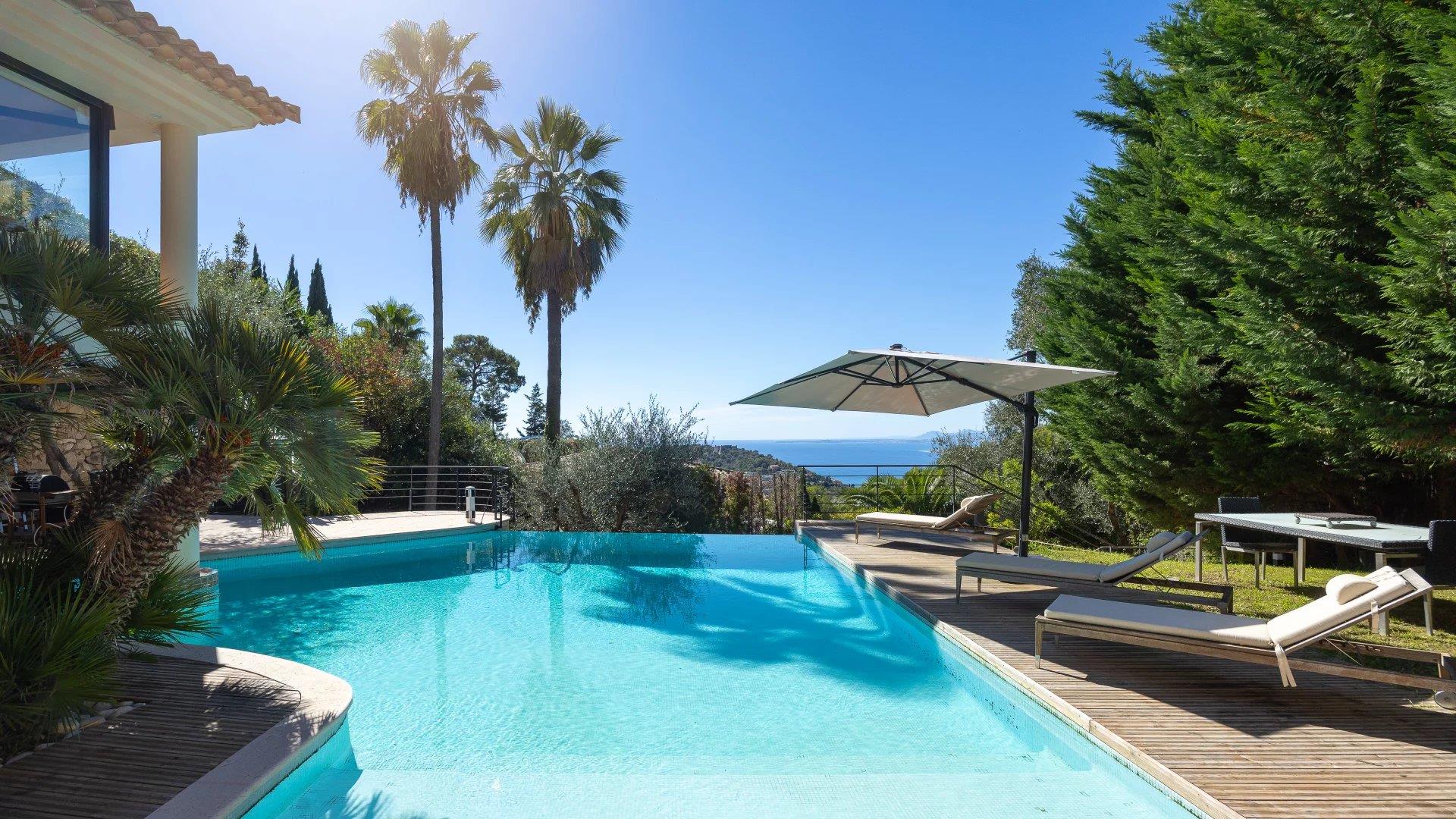 Maison à vendre, 340m², Villefranche-sur-Mer