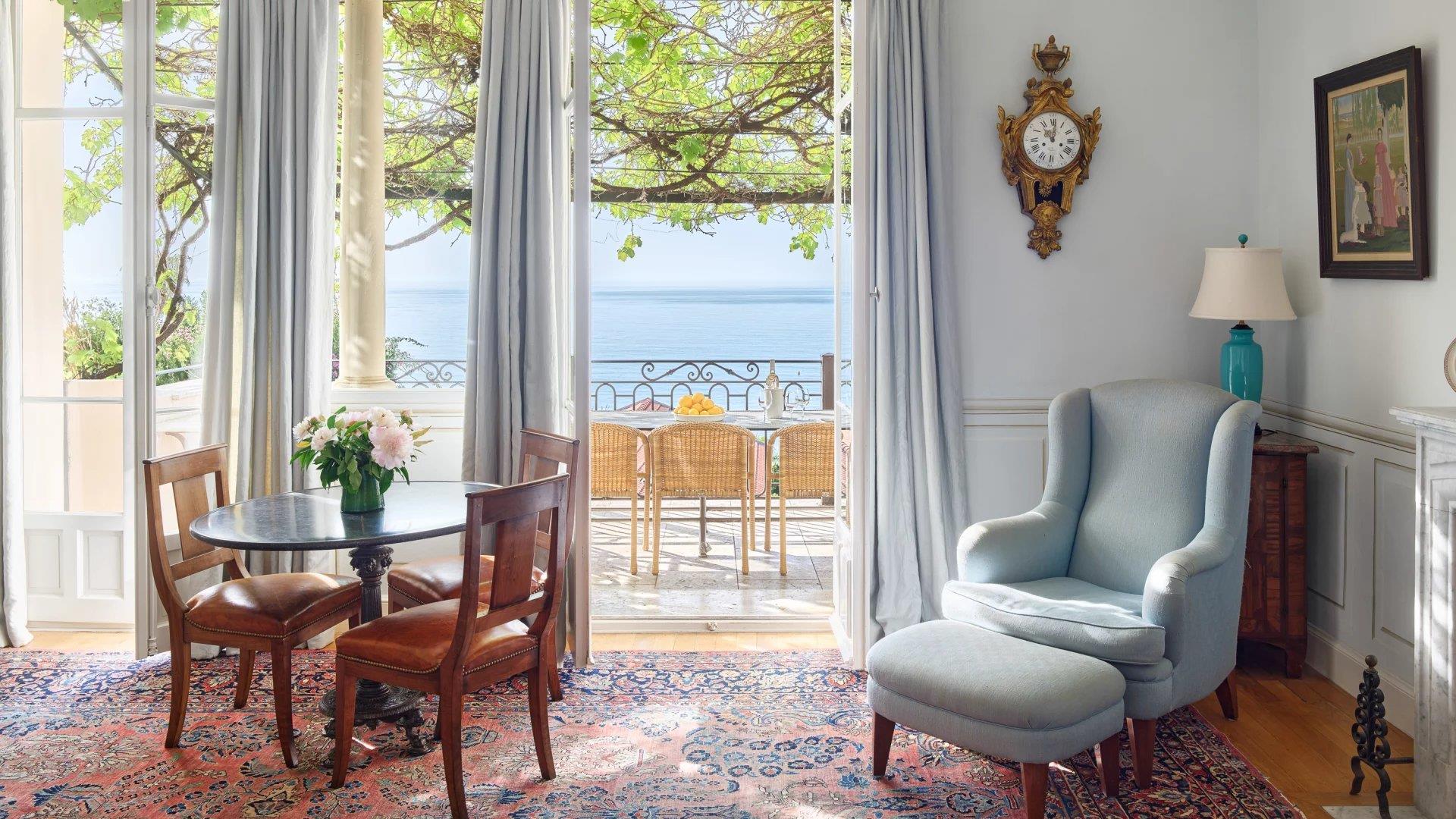 Maison à vendre, 330m², Cap-d'Ail