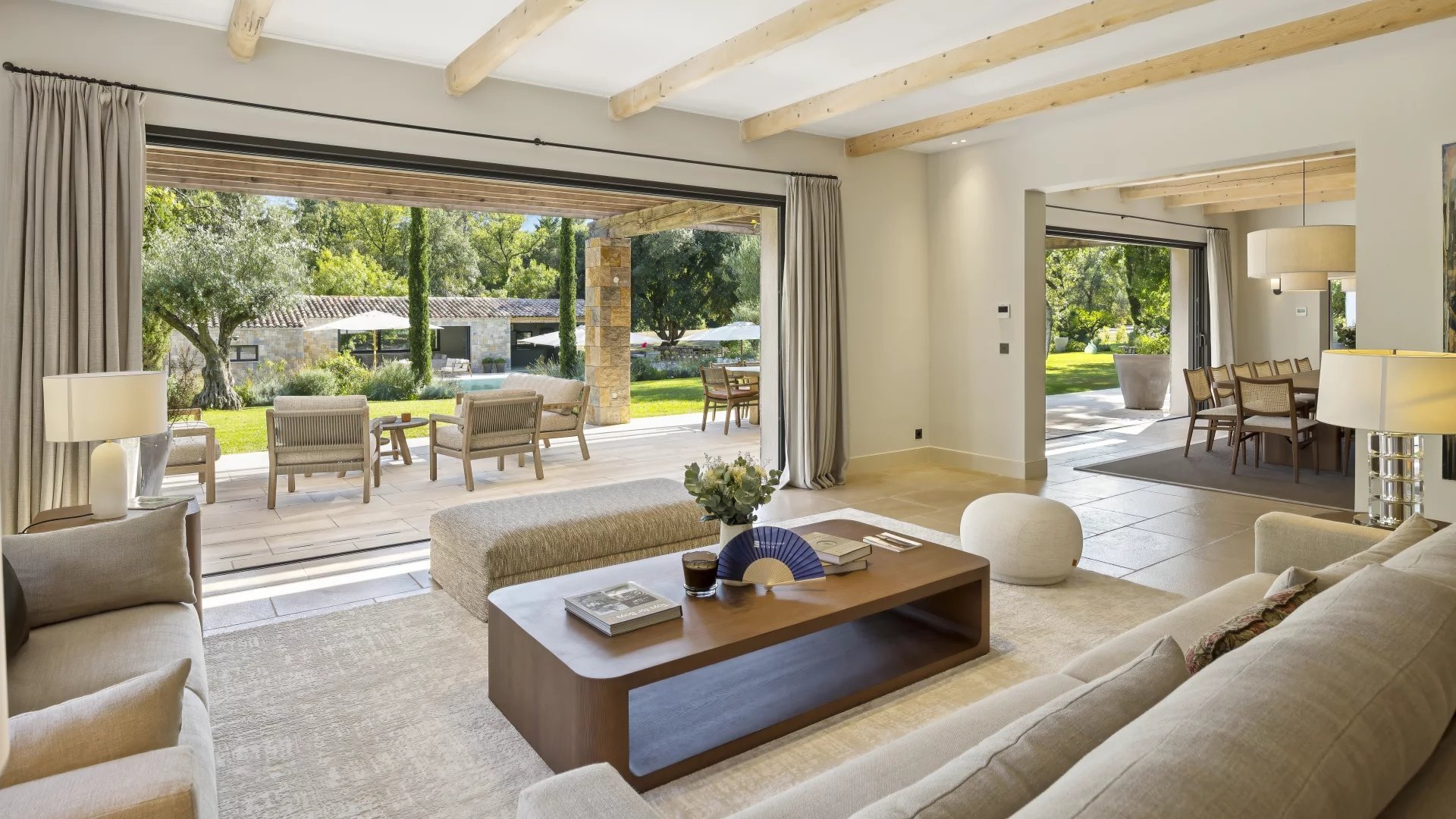 Maison à vendre, 1600m², Valbonne