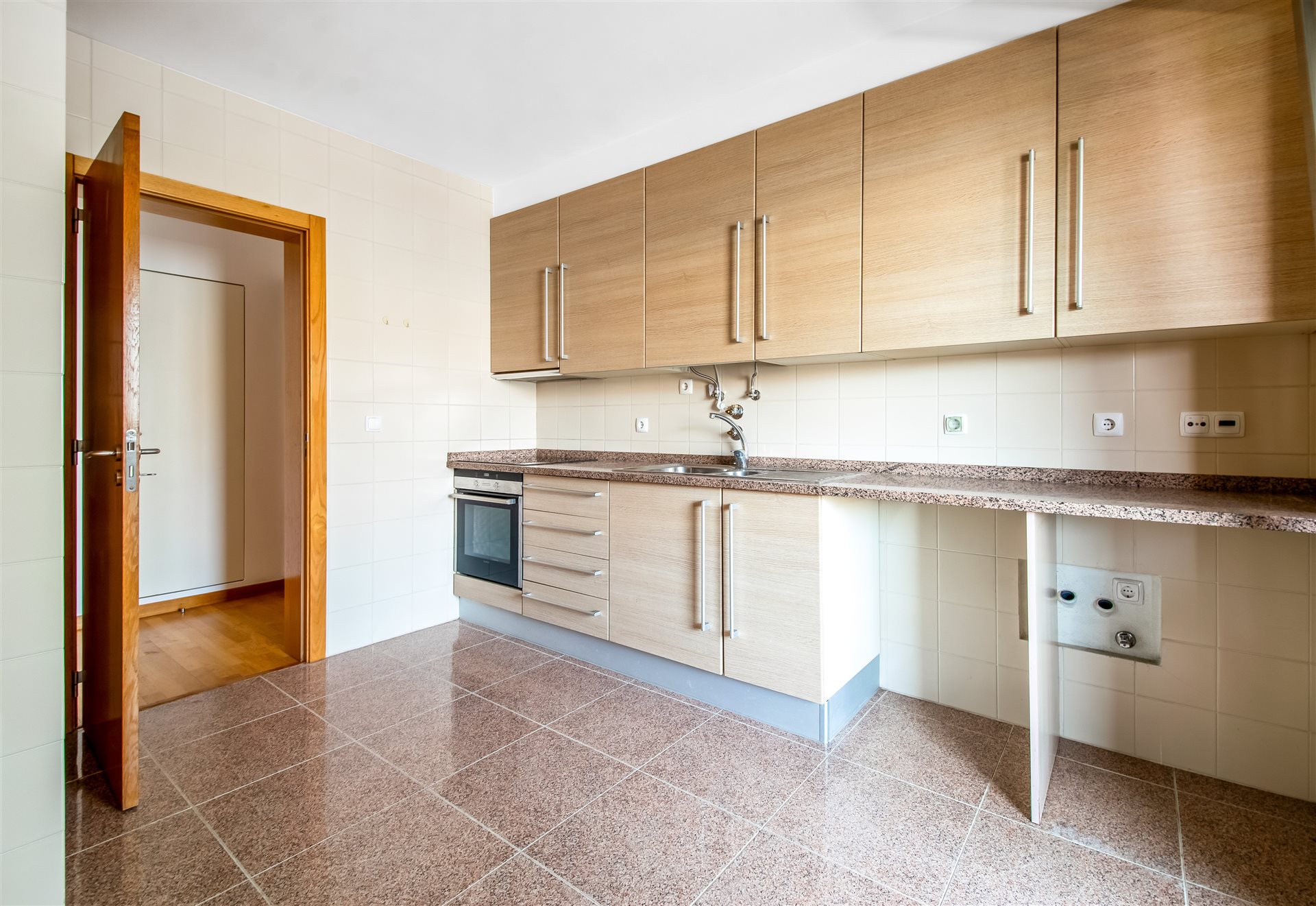 Apartamento T2, bom estado, com 109 m², em Algarve