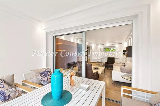 Cannes (Alpes-Maritimes) photo 2