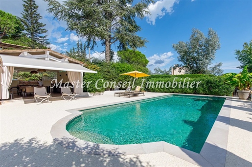 Mougins (Alpes-Maritimes) photo 2