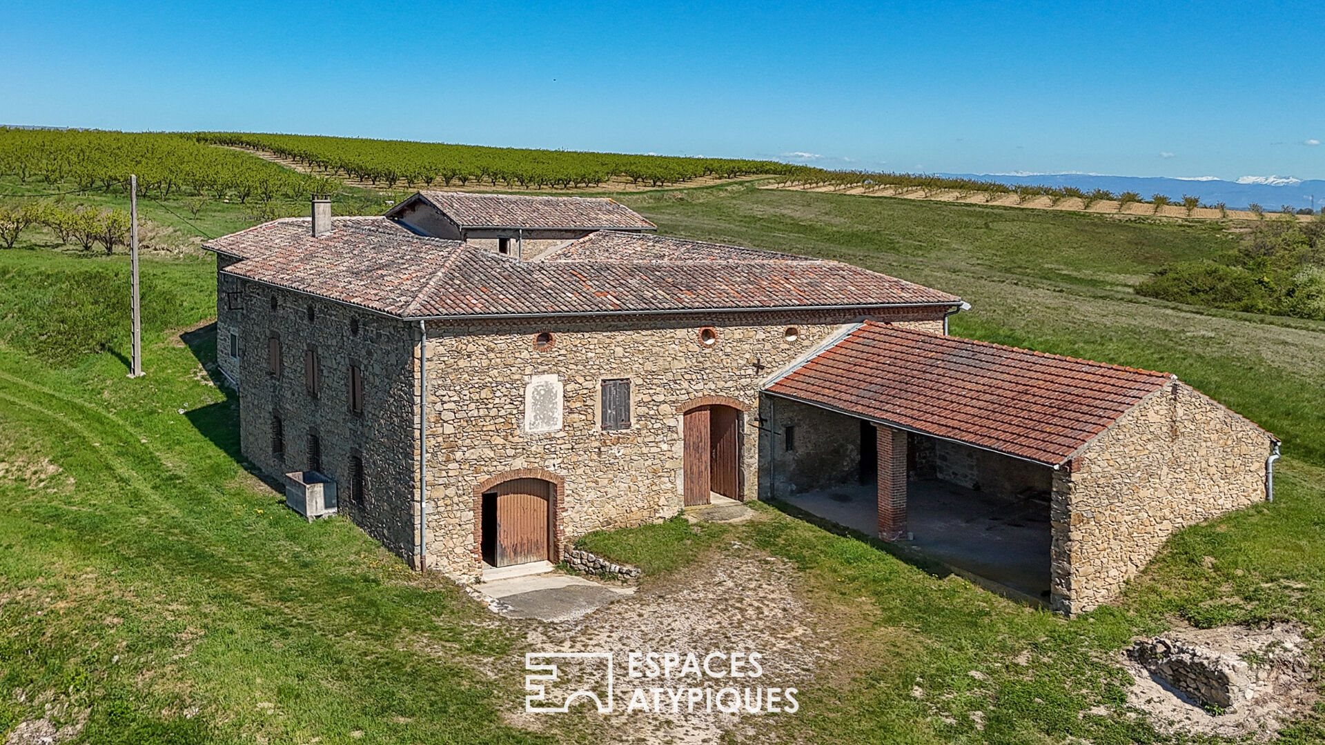Maison à vendre, 720m², Serves-sur-Rhône