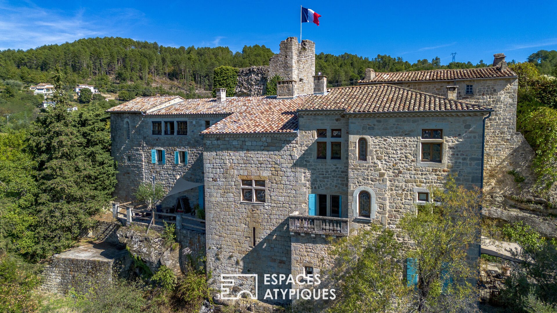 Maison à vendre, 370m², Ucel