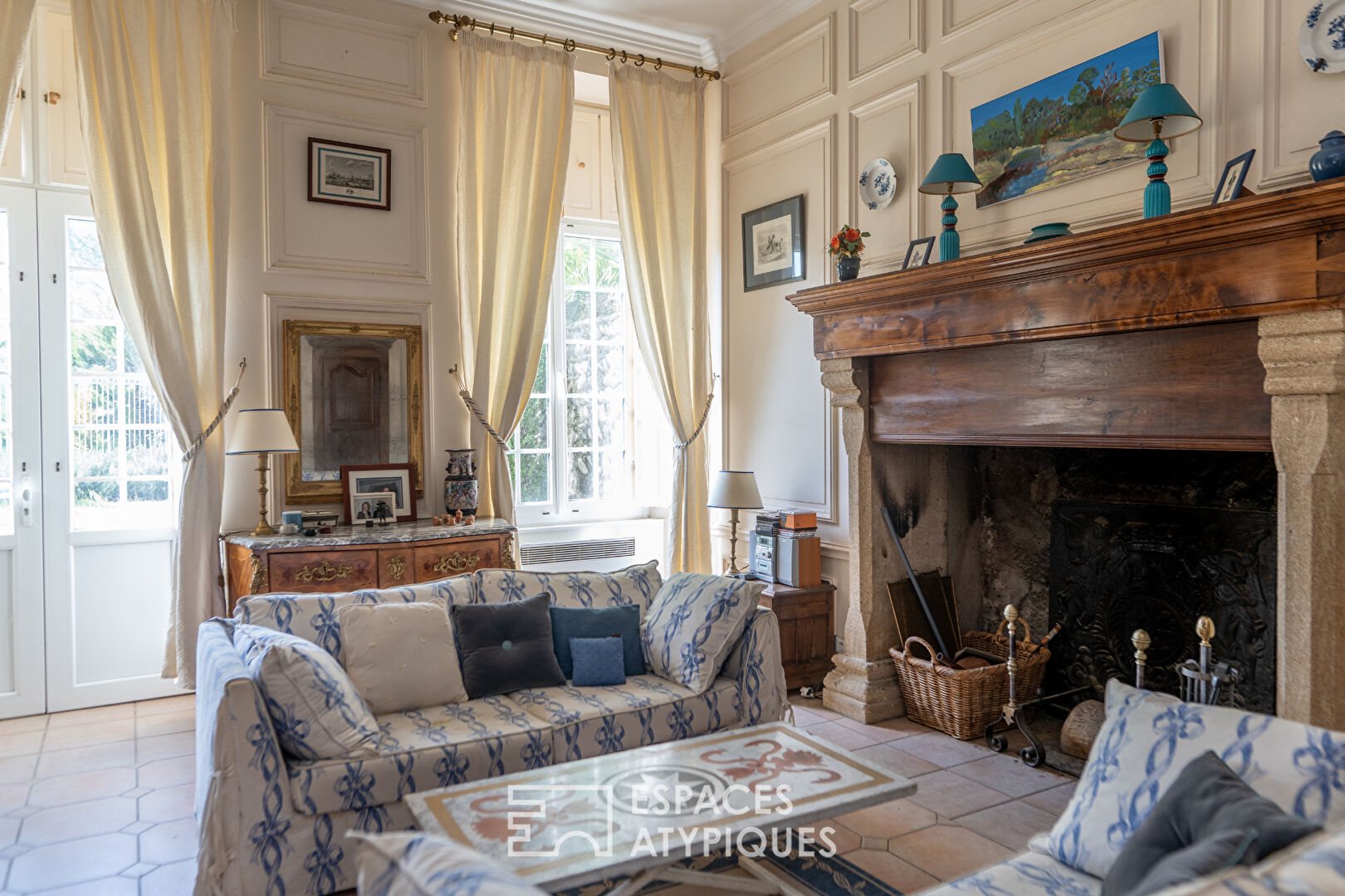 Maison à vendre, 612m², Etoile-sur-Rhône