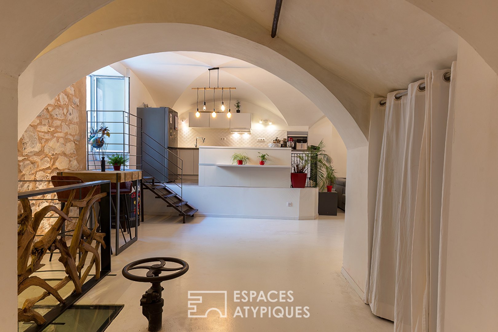 Appartement à vendre, 223m², Montboucher-sur-Jabron