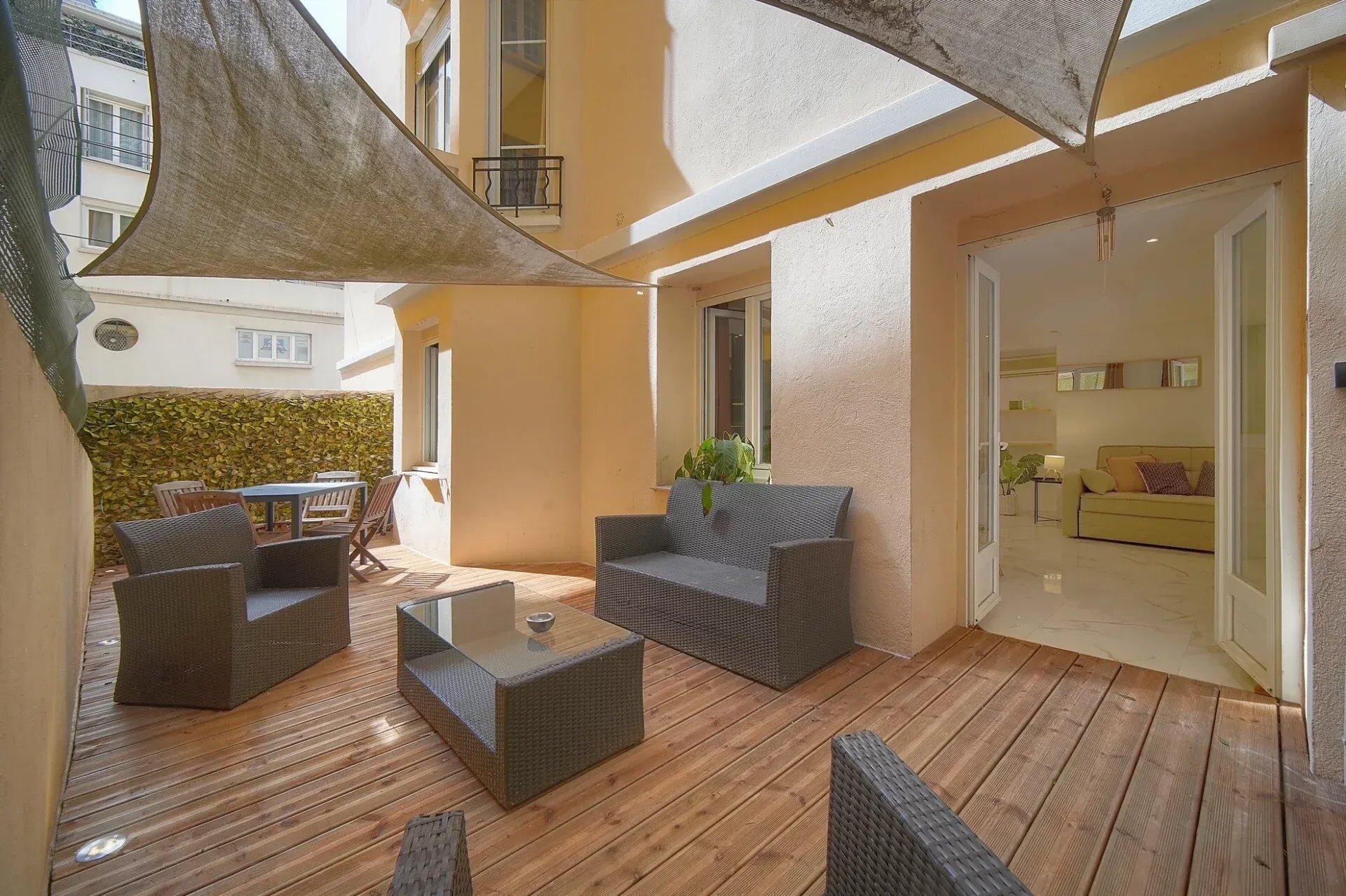 Sole Agent / CANNES Centre Gallieni One bedroom apartment of 40 Sqm with terrace of 30...