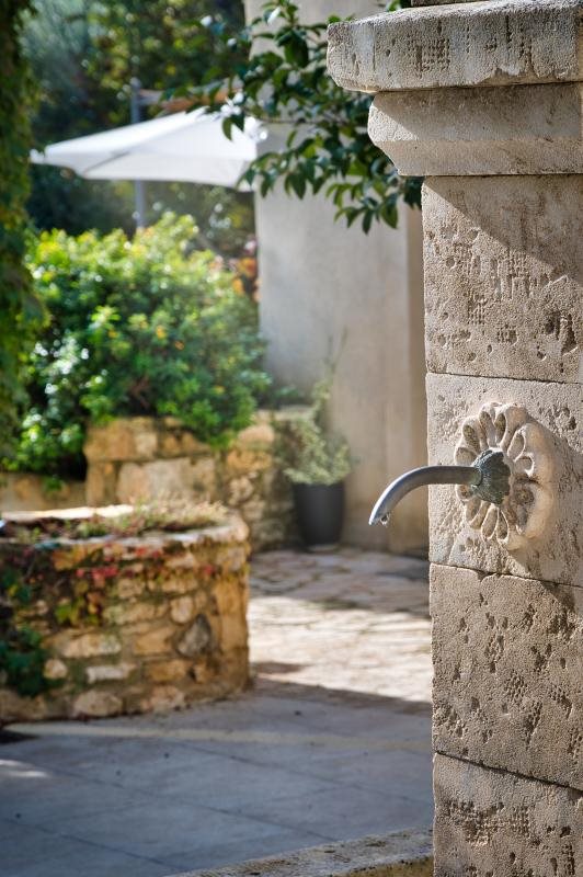 Maison à vendre, 359m², Uzès
