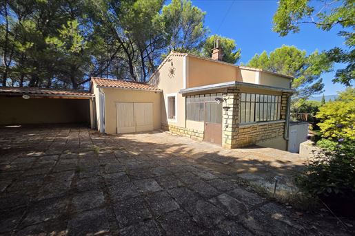 Maison 5 pièces 124 m² · à Apt · 124 m² · 390 000 €
