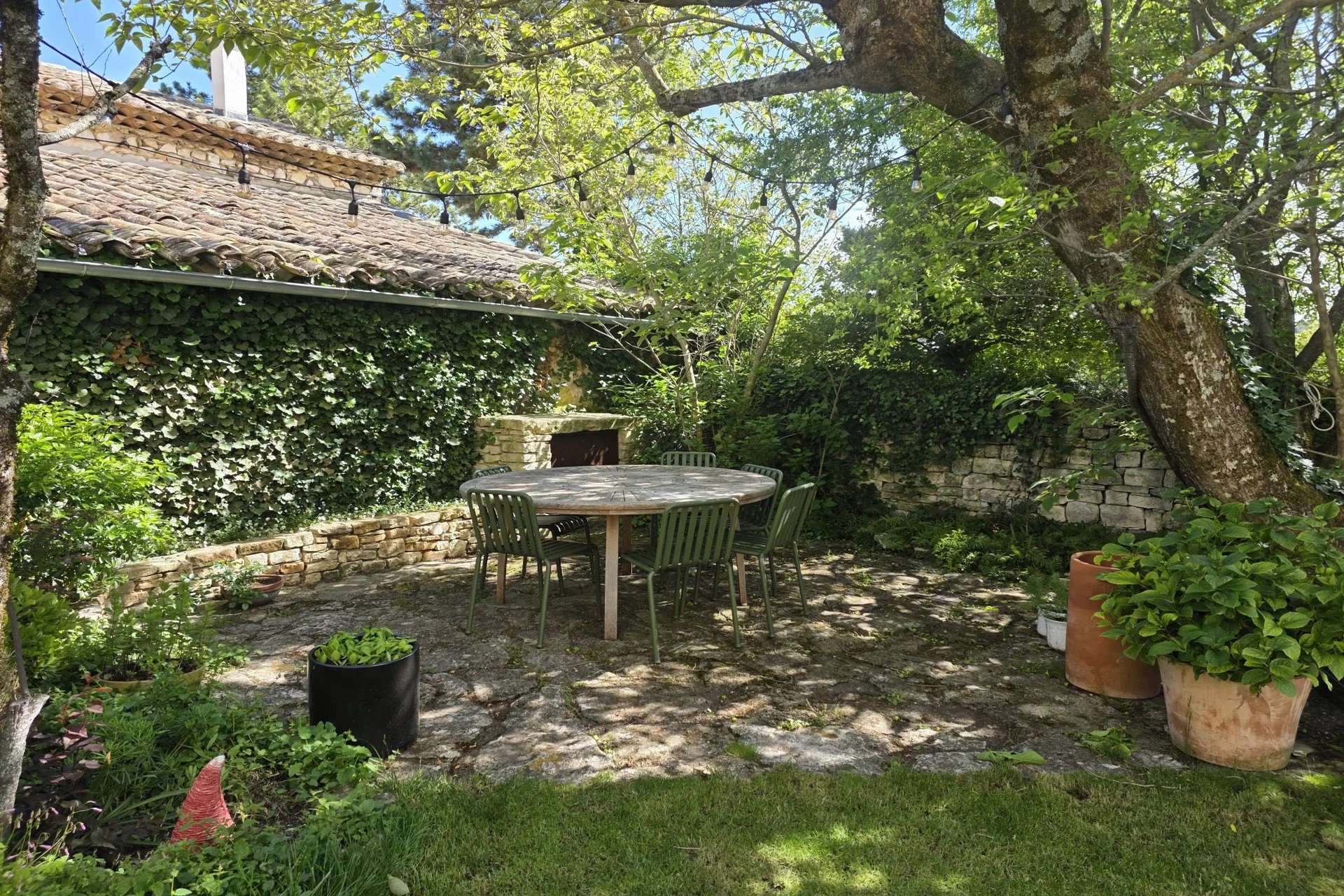 Maison à vendre, 170m², Murs