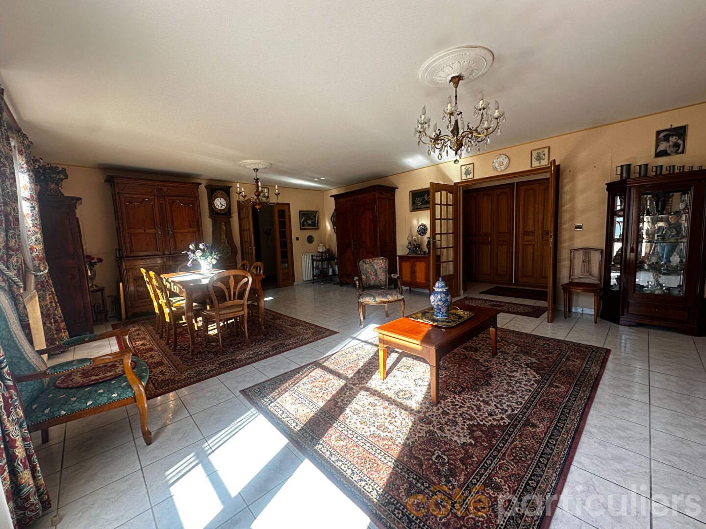 Appartement à vendre, 139m², Saint-Amand-Montrond