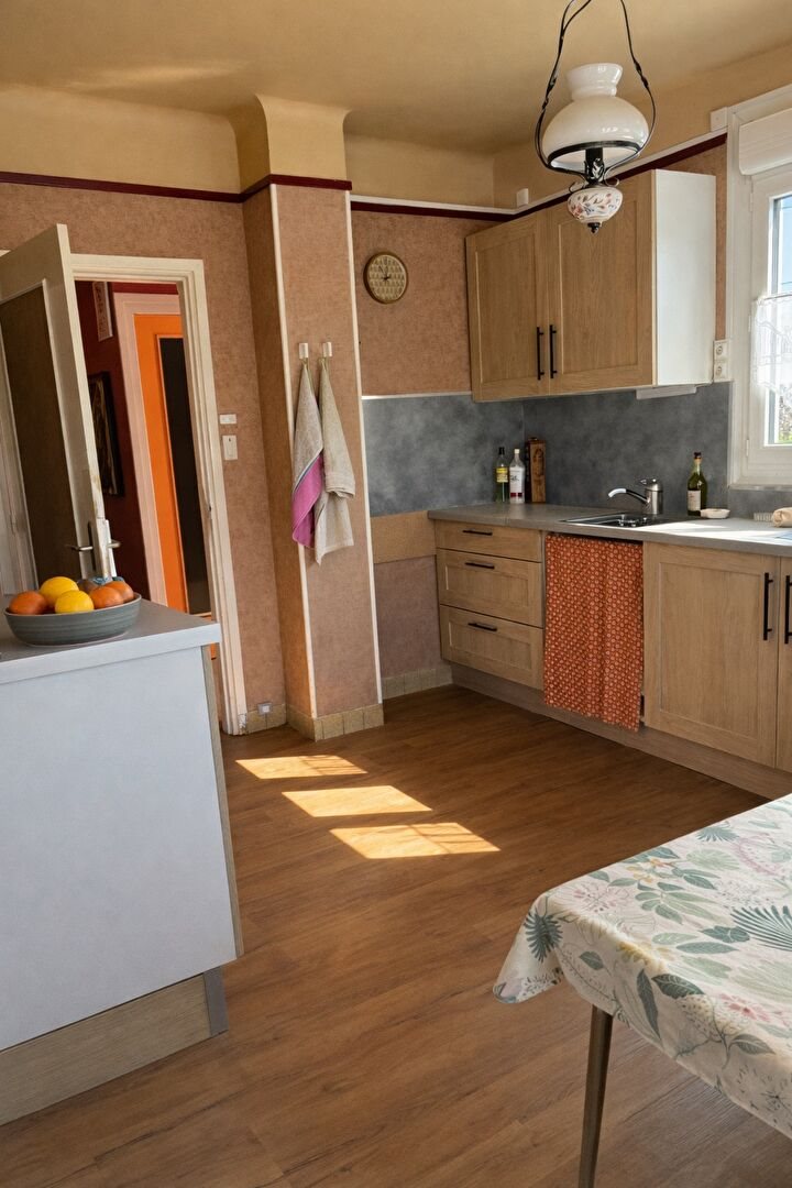 Maison à vendre, 105m², Saint-Amand-Montrond