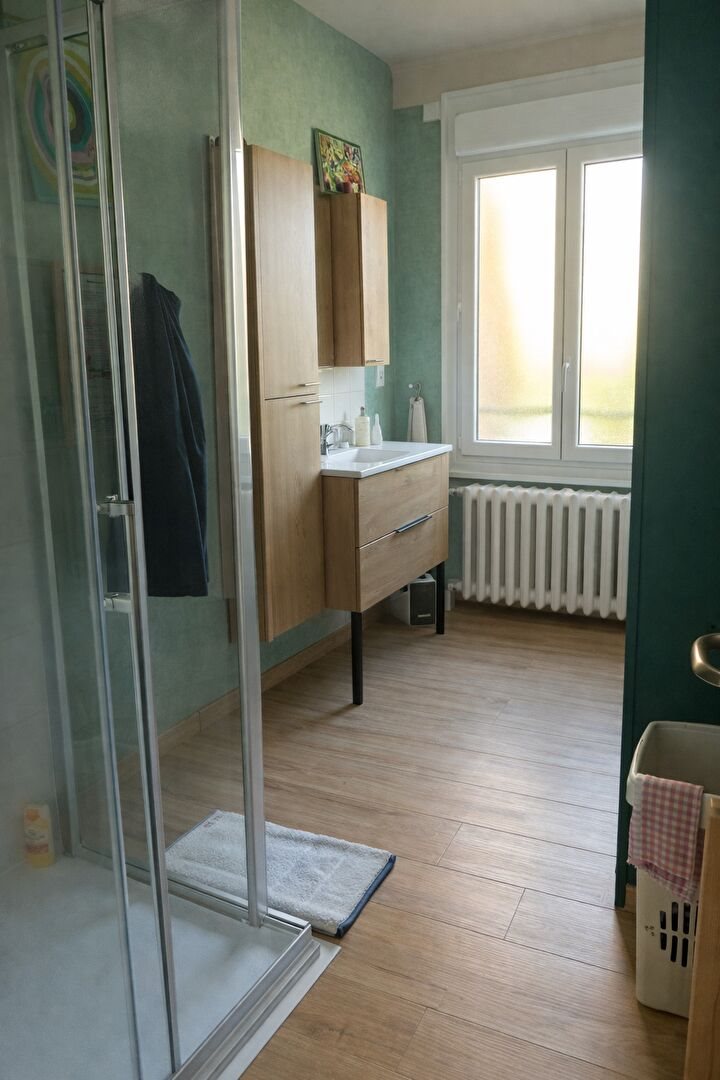 Maison à vendre, 105m², Saint-Amand-Montrond