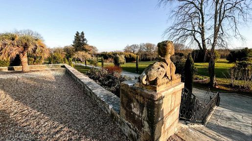 Maison 17 pièces 800 m² · à Saint-André-de-Seignanx · 800 m² · 6 500 000 €