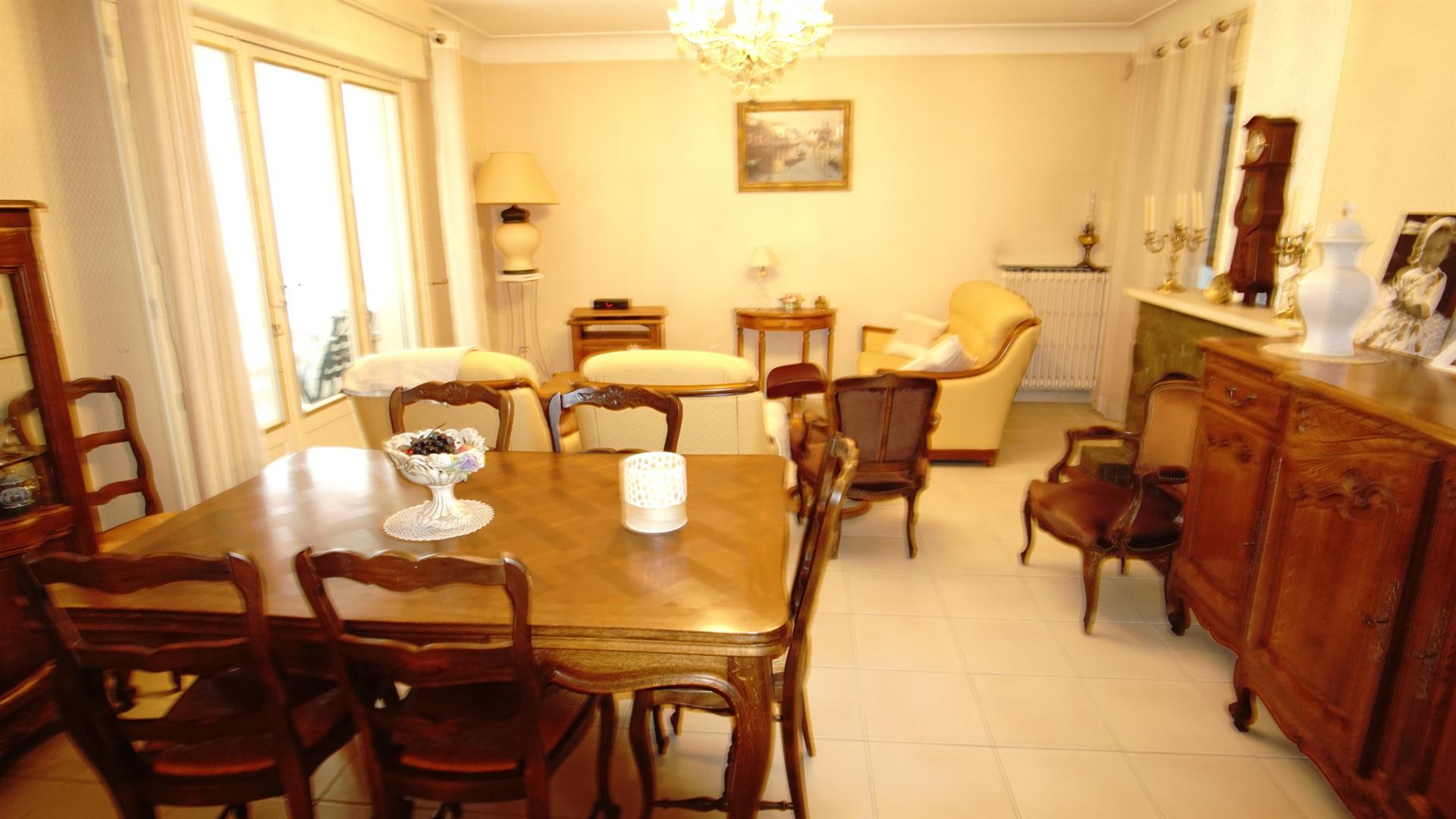Maison à vendre, 210m², Auch