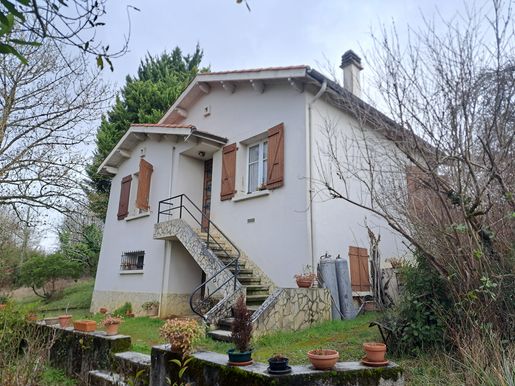 Maison 3 pièces 53 m² · à Auch · 53 m² · 120 000 €