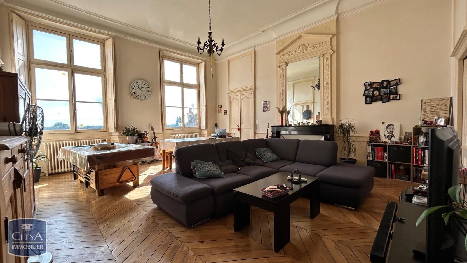 Appartement à vendre, 174m², Tournus
