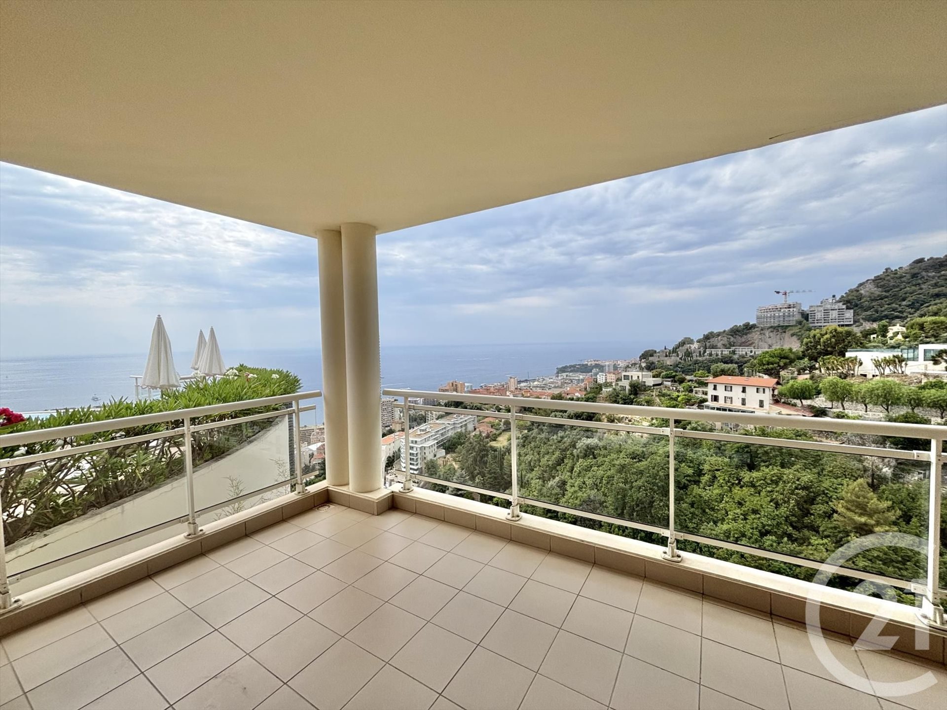 Appartement à louer, 57m², Beausoleil