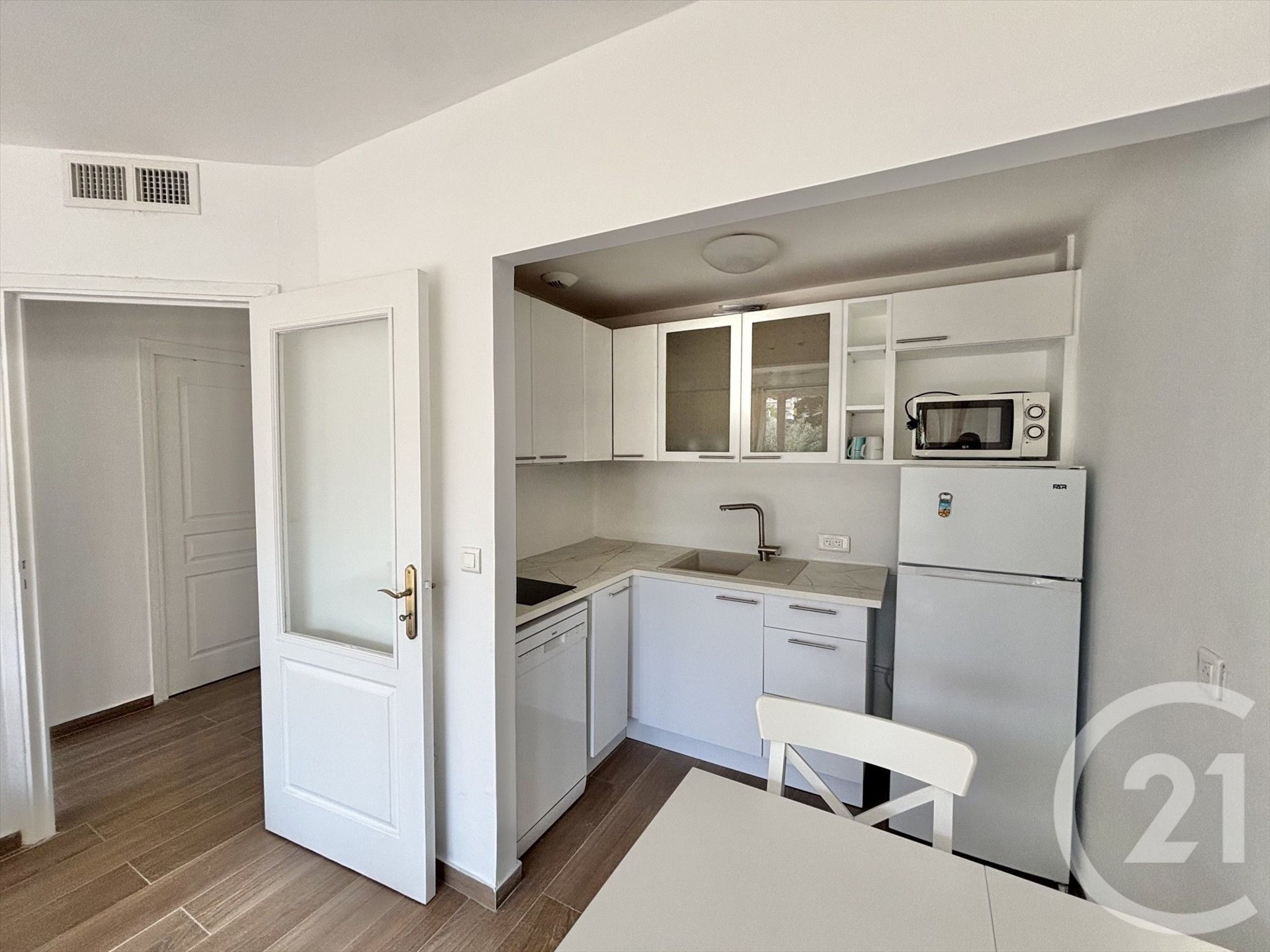 Appartement à louer, 31m², Menton