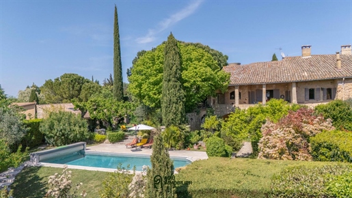 Maison 7 pièces 330 m² · à Uzès · 330 m² · 1 430 000 €