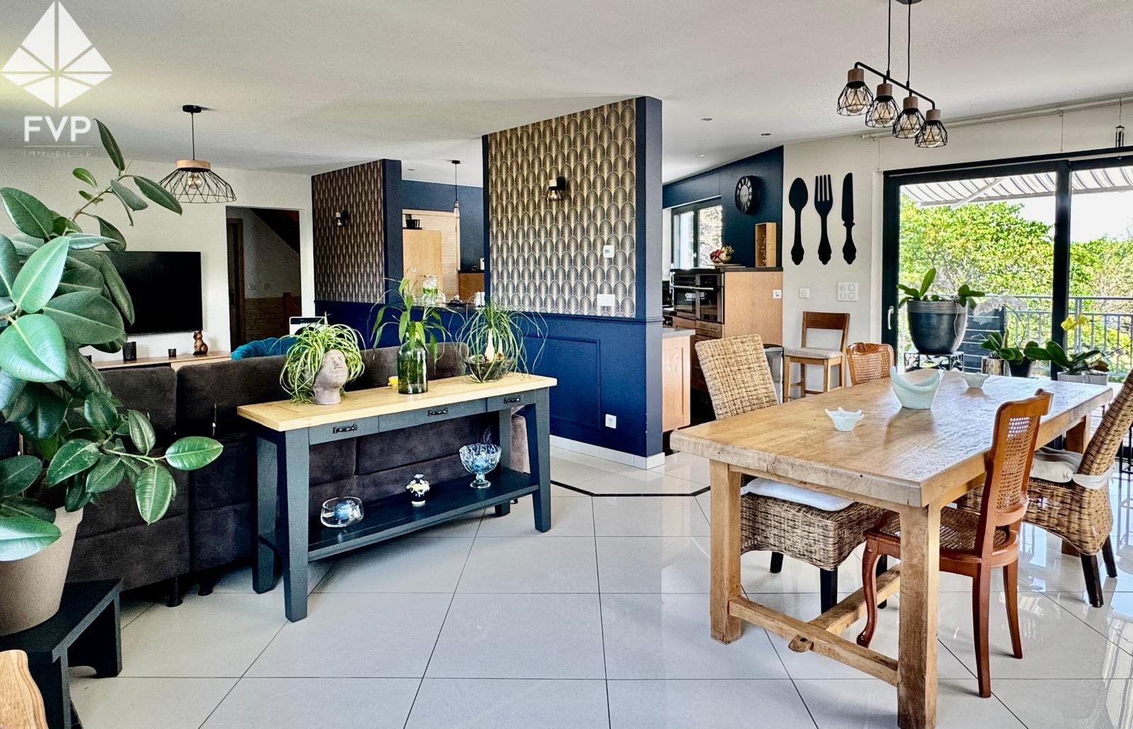 Maison à vendre, 220m², Rouxmesnil-Bouteilles