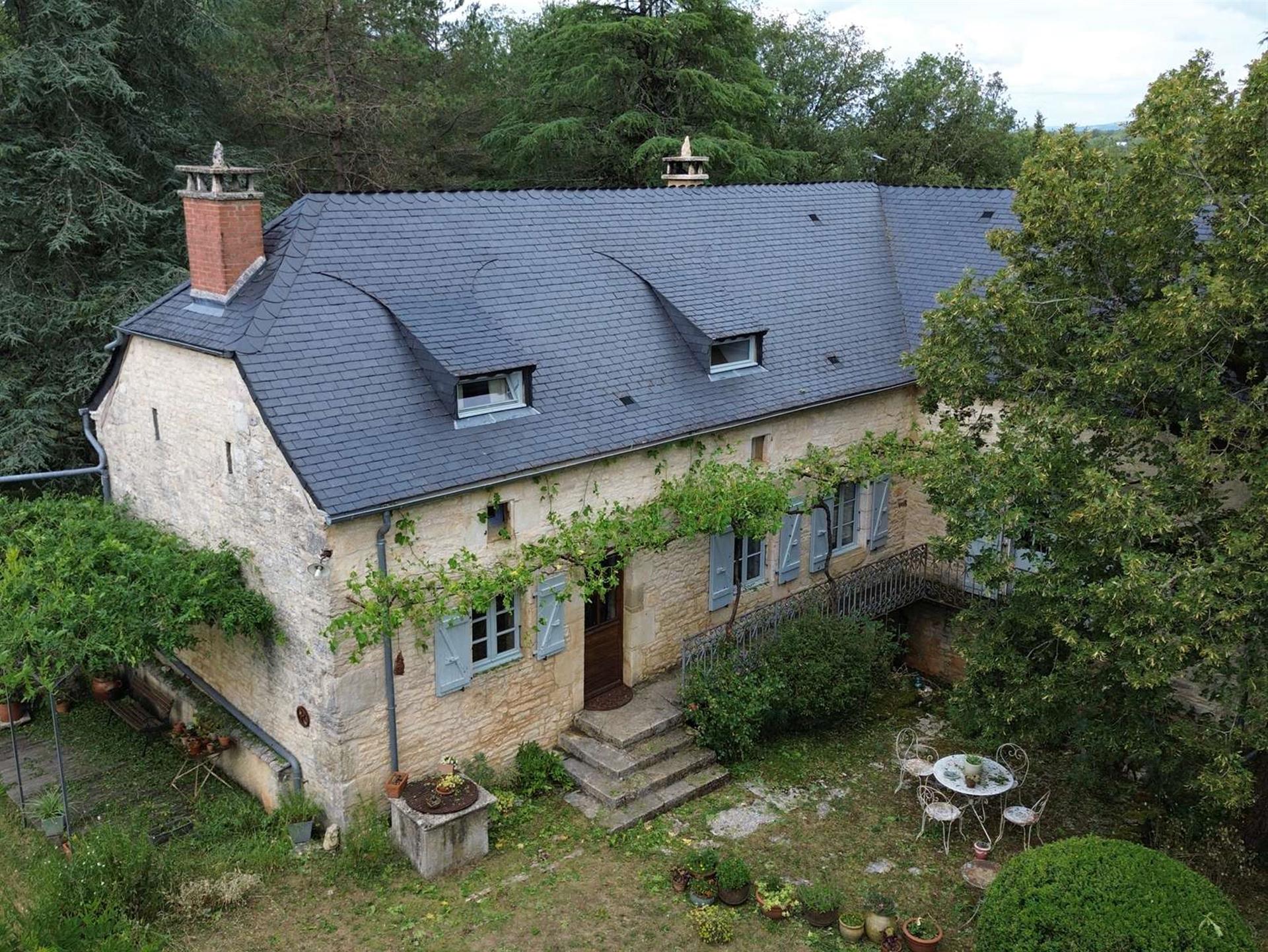 Maison à vendre, 354m², Souillac