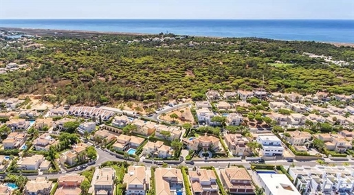 Advert pic 0