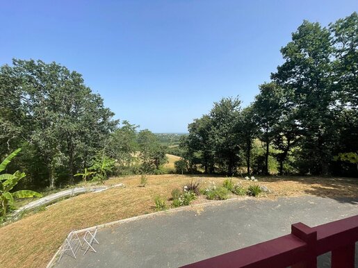 Maison 5 pièces 146 m² · à La Bastide-Clairence · 146 m² · 424 000 €