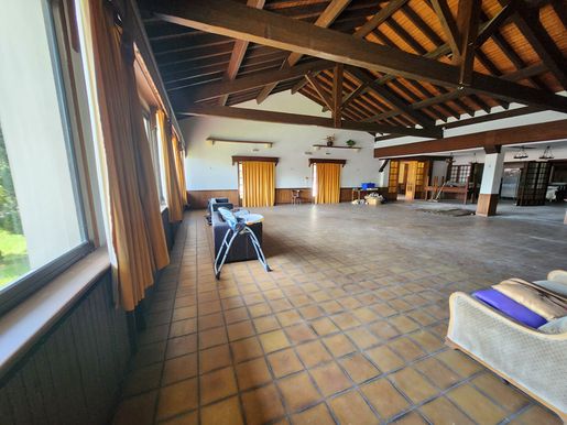 Maison 18 pièces 800 m² · à Larceveau-Arros-Cibits · 800 m² · 472 500 €