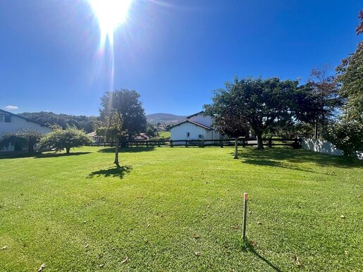 Terrain 510 m² · à Hasparren · 130 000 €