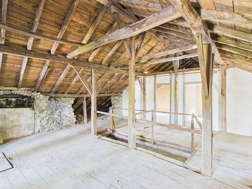 Appartement 5 pièces 165 m² · à Cambo-les-Bains · 165 m² · 99 000 €