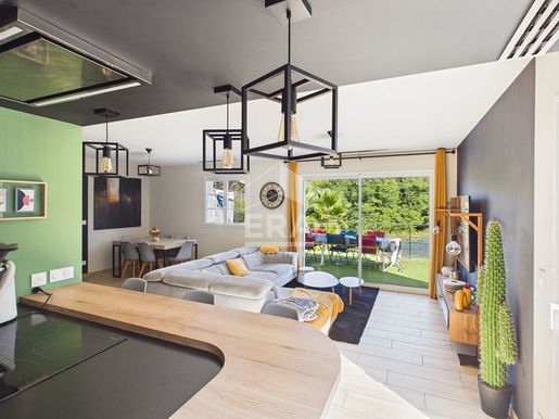 Maison 6 pièces 112 m² · à Cambo-les-Bains · 112 m² · 540 000 €