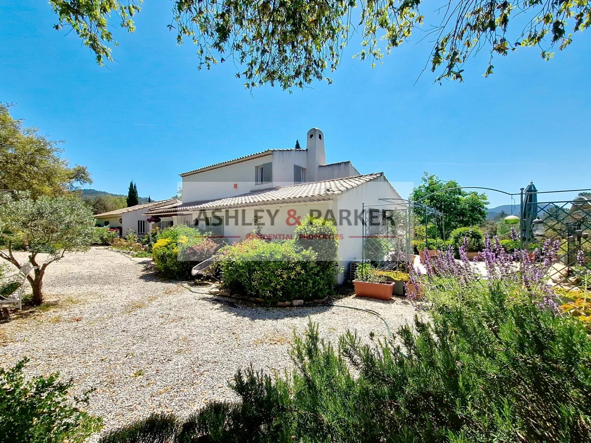 Maison à vendre, 232m², Le Muy