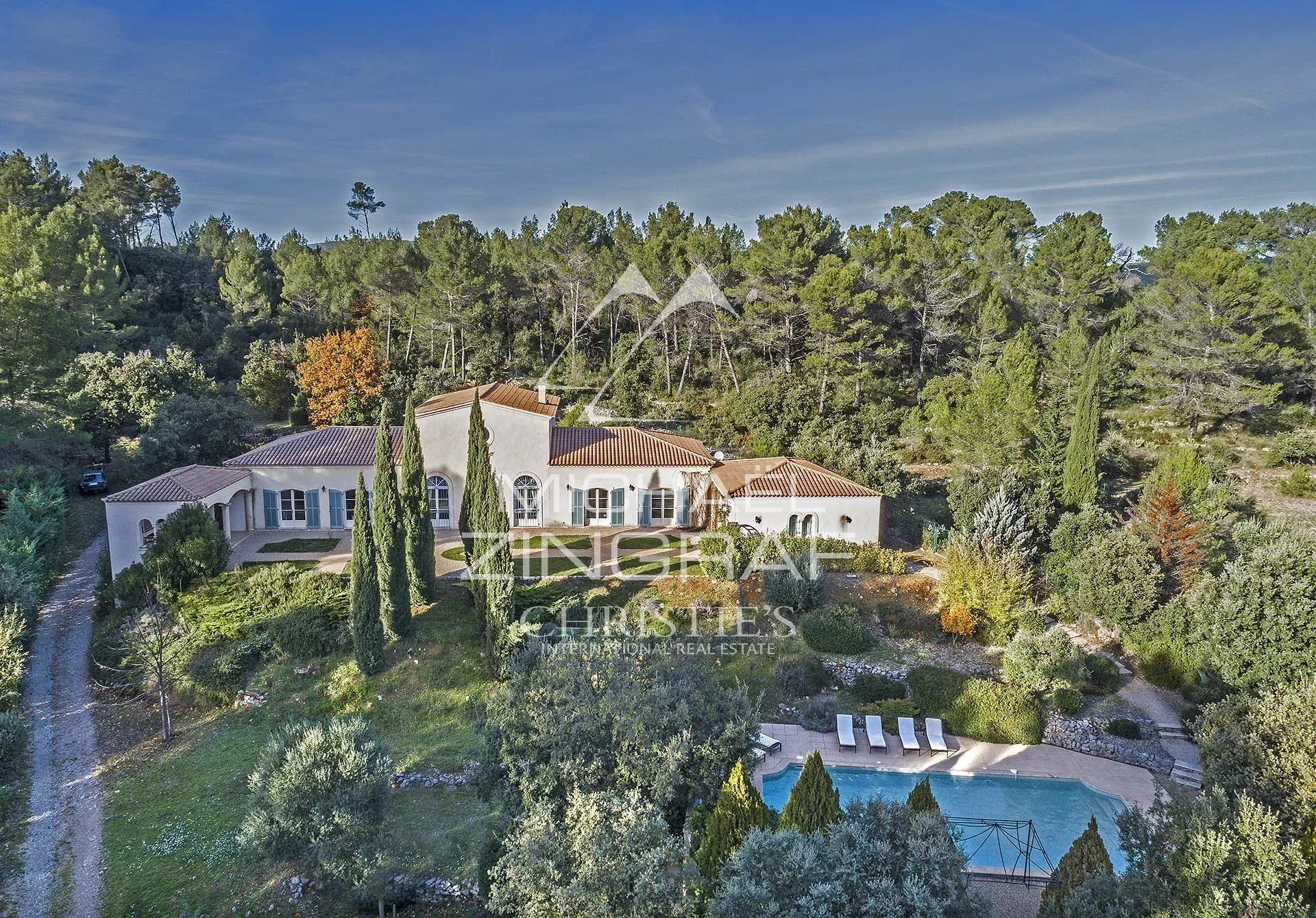 Maison à vendre, 294m², Draguignan