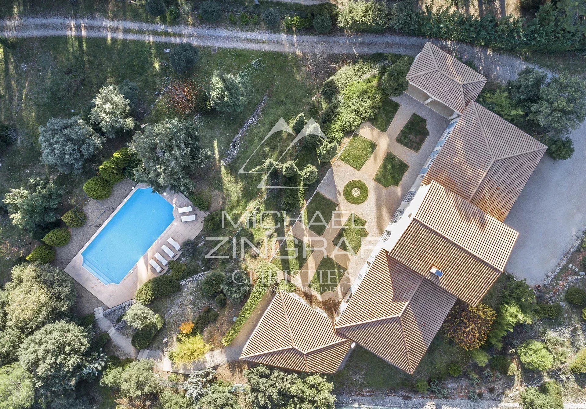 Maison à vendre, 294m², Draguignan