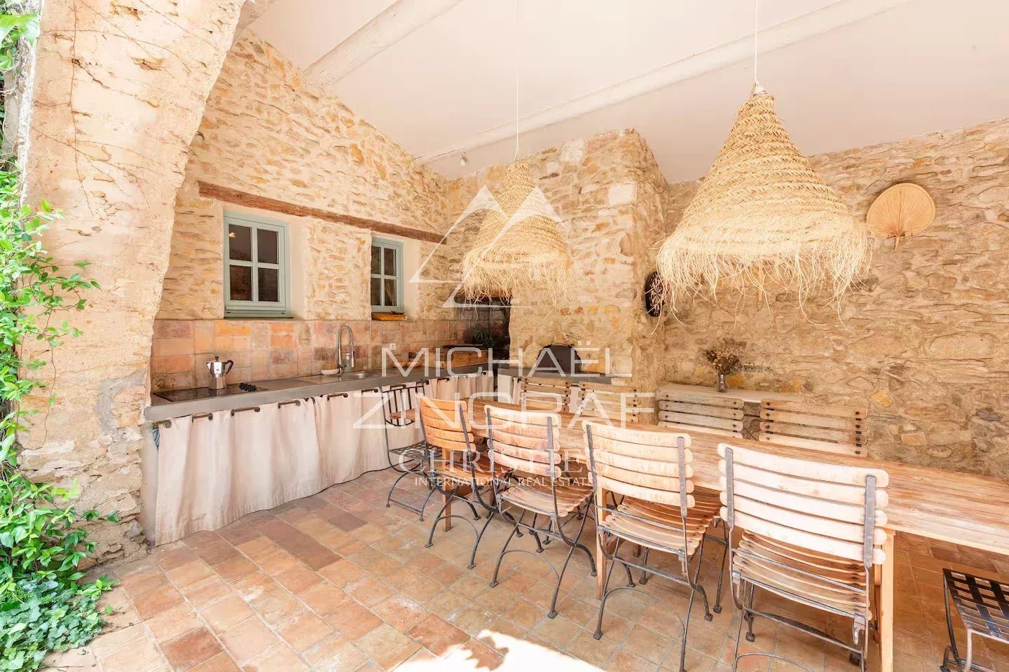 Maison à vendre, 500m², La Fare-les-Oliviers
