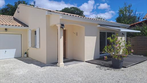 4 pièces 109 m² · à Saint-Sulpice-de-Royan · 109 m² · 291 900 €