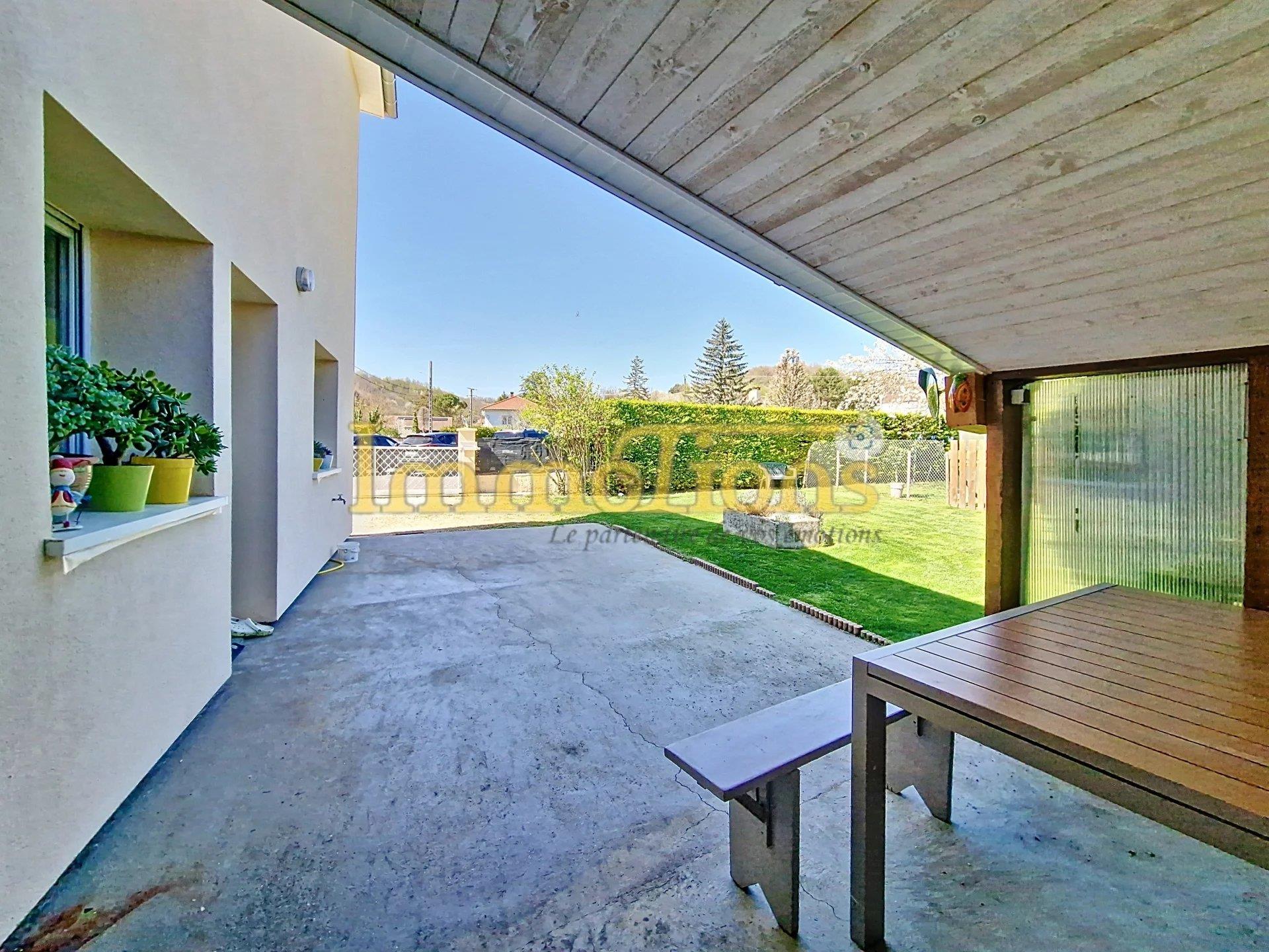 Maison à vendre, 110m², Chatte