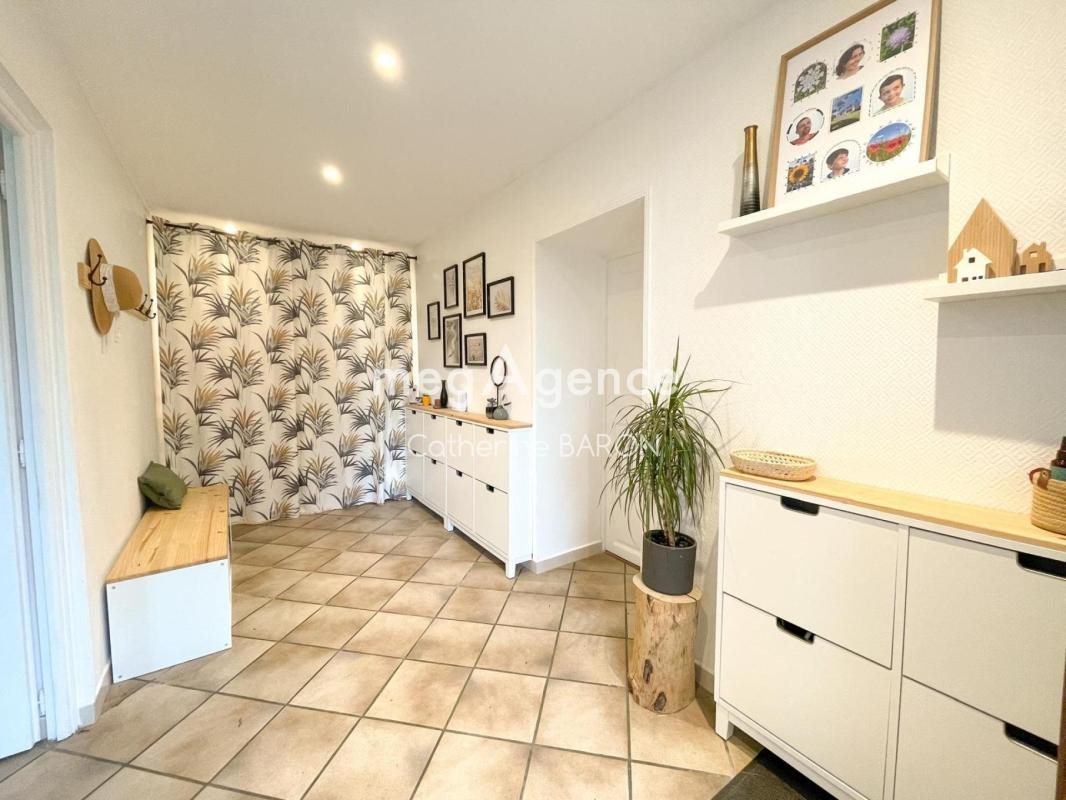 Maison à vendre, 255m², Saint-Fort-sur-le-Né