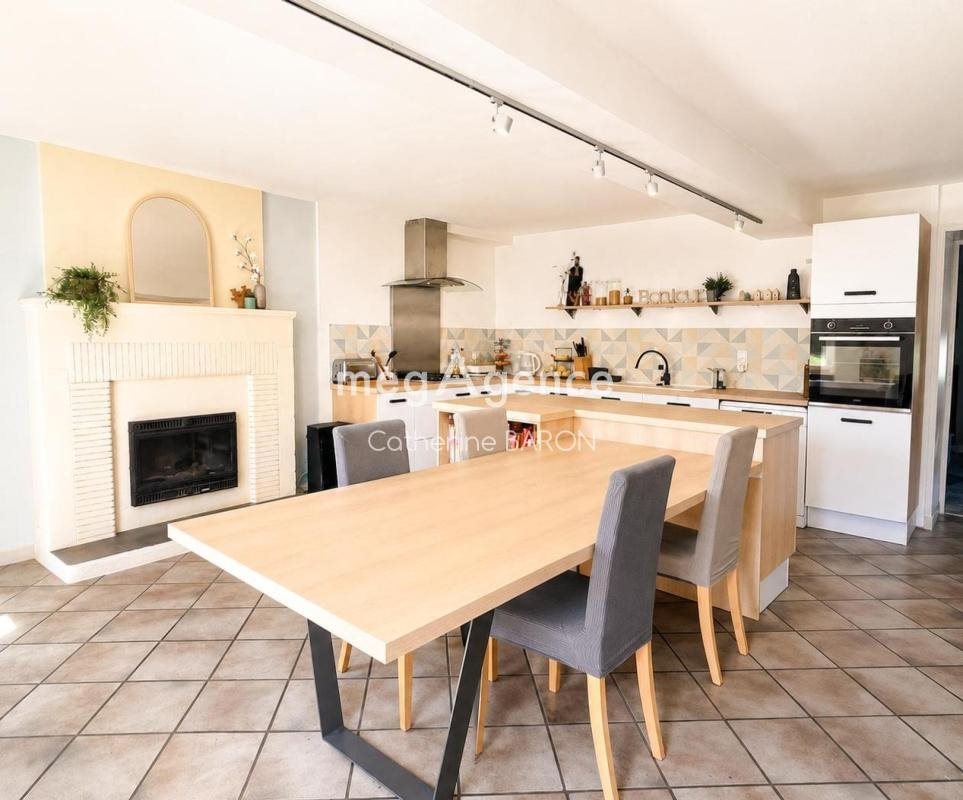 Maison à vendre, 255m², Saint-Fort-sur-le-Né