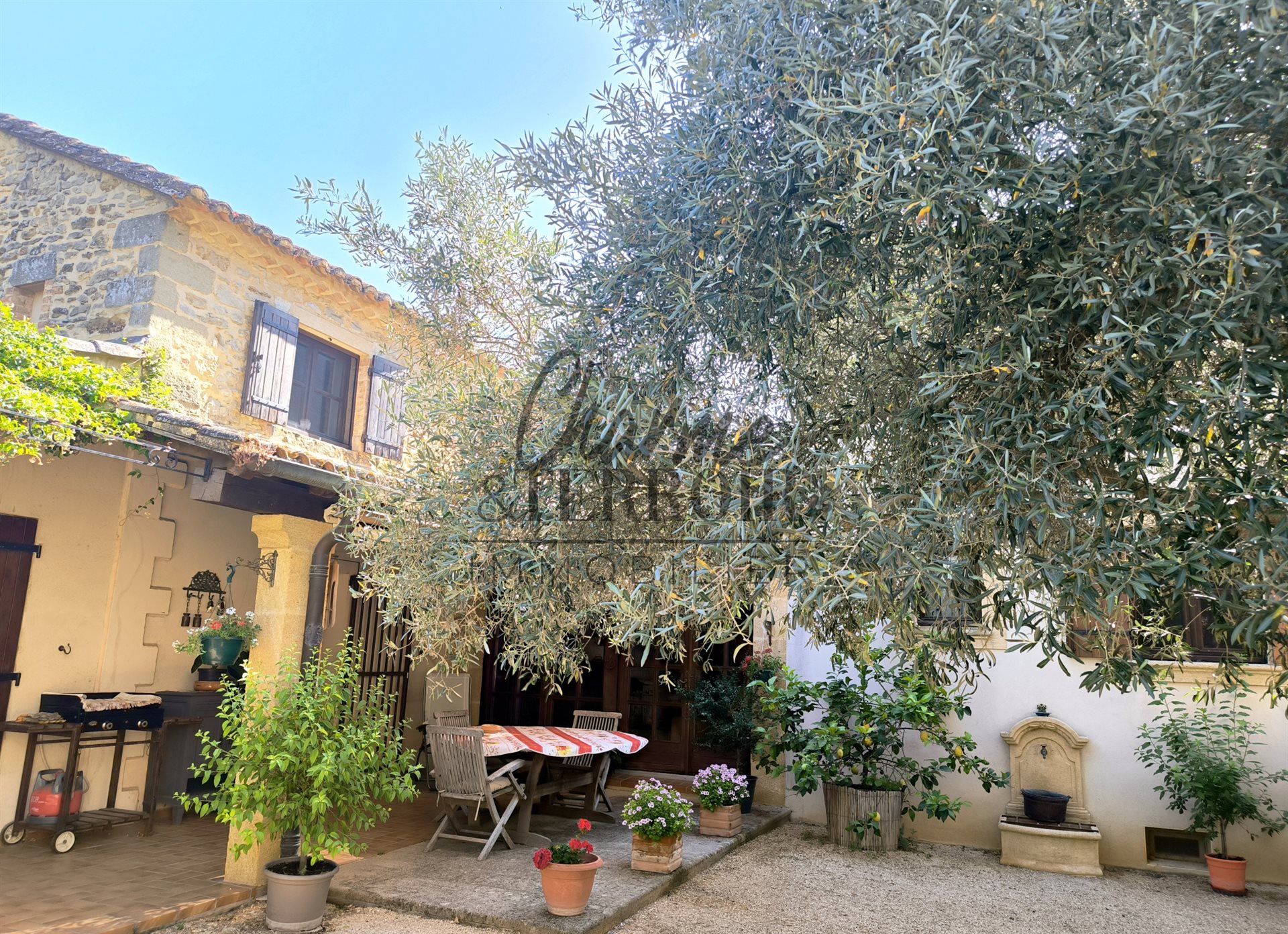 Maison à vendre, 130m², Uzès