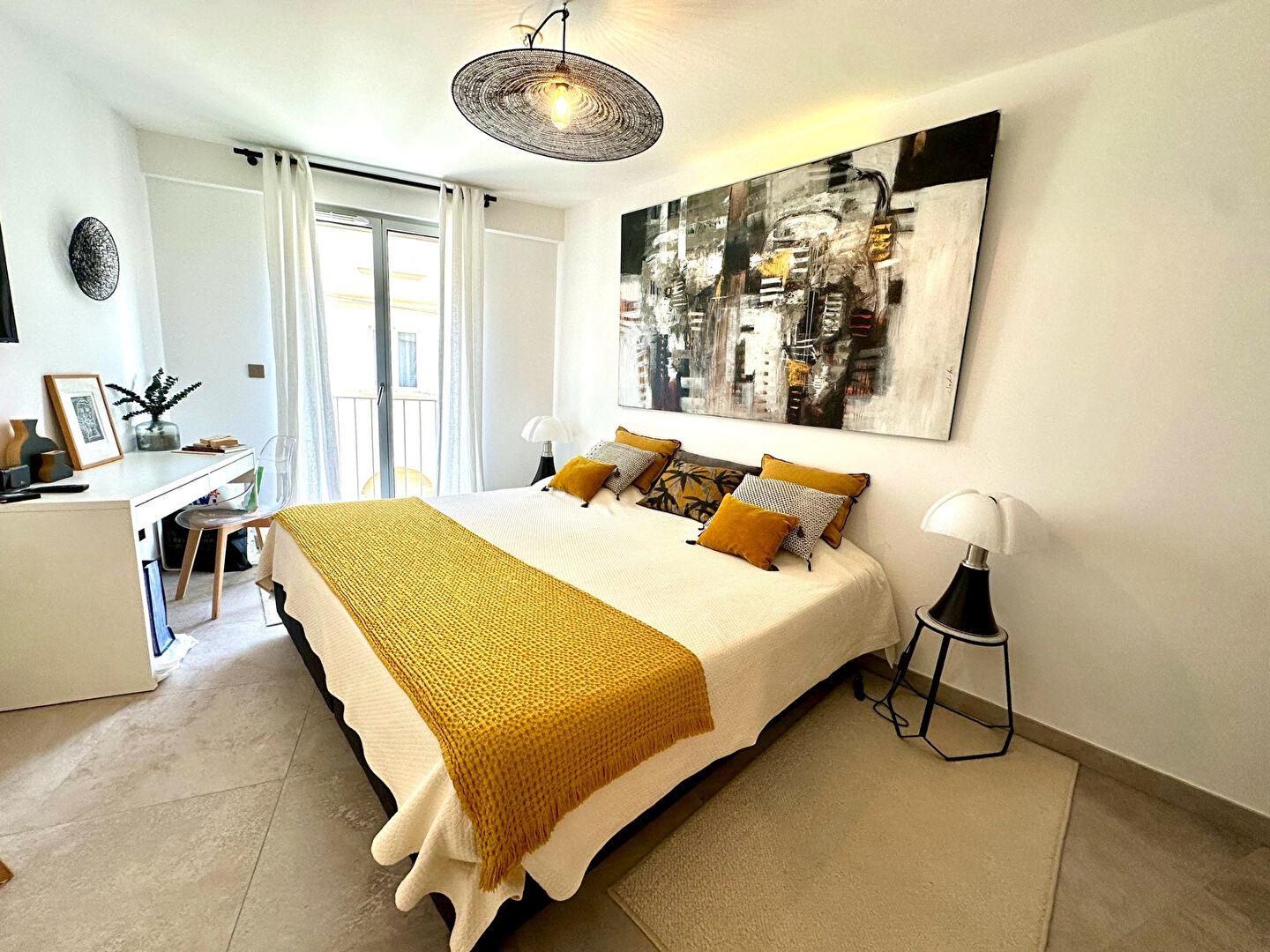 In the heart of Saint-Tropez, apartment in perfect condition in a modern residence - Ansicht 3
