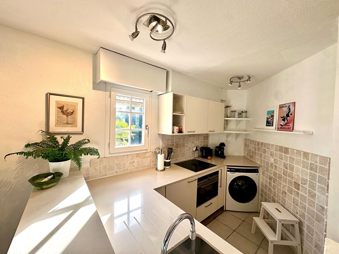 Rare for sale: Duplex with terrace, swimming pool and box a stone's throw from the Place... - Ansicht 3