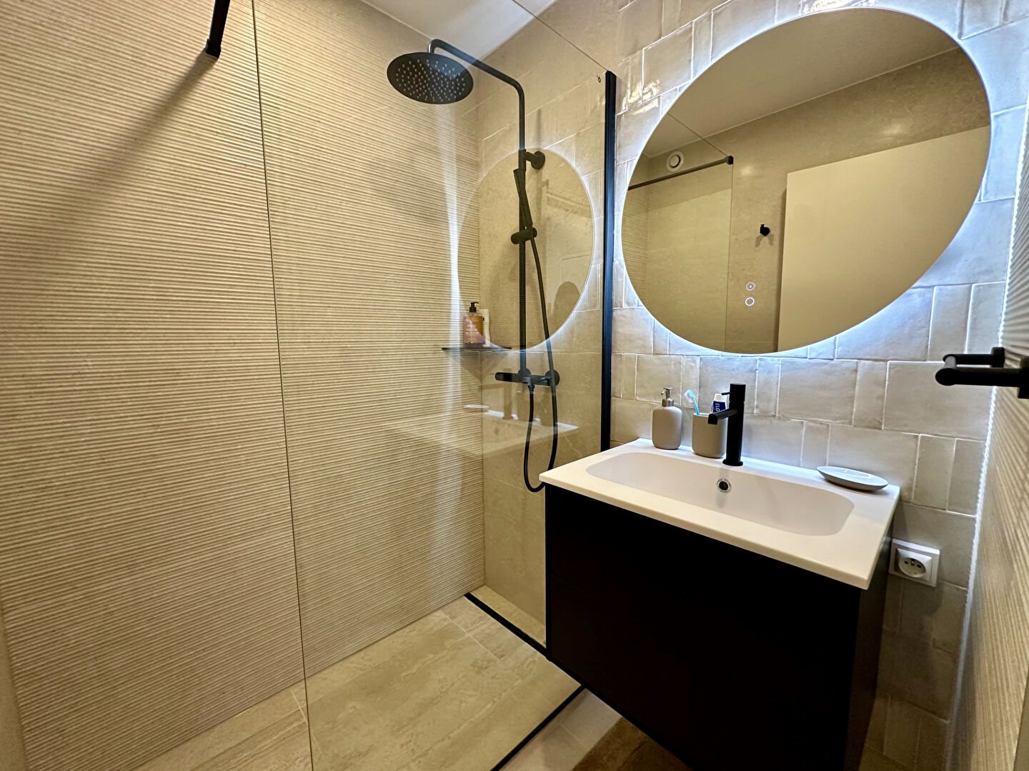 Charming one bedroom apartment of 50sqm in a sought-after condominium just a few steps... - Ansicht 4