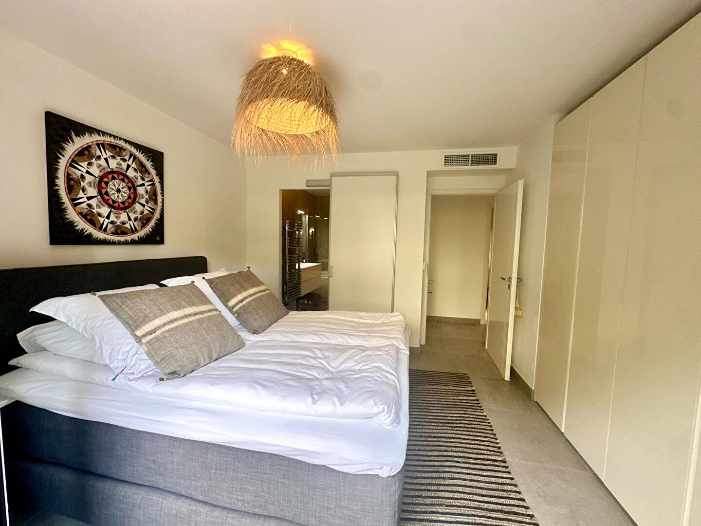 Two-bedroom apartment with terrace in a luxury residence - Ansicht 4