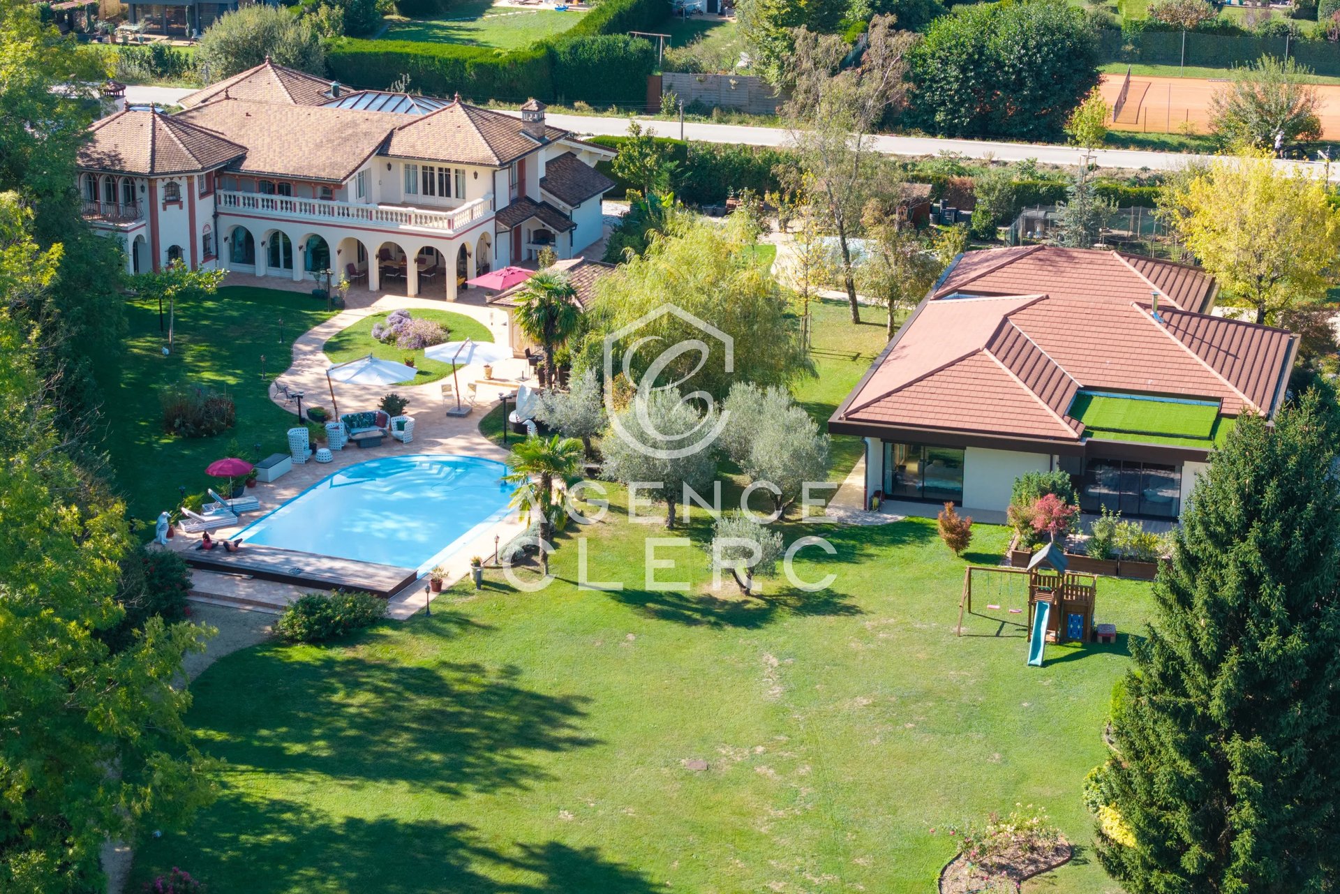 Maison à vendre, 801m², Sévrier