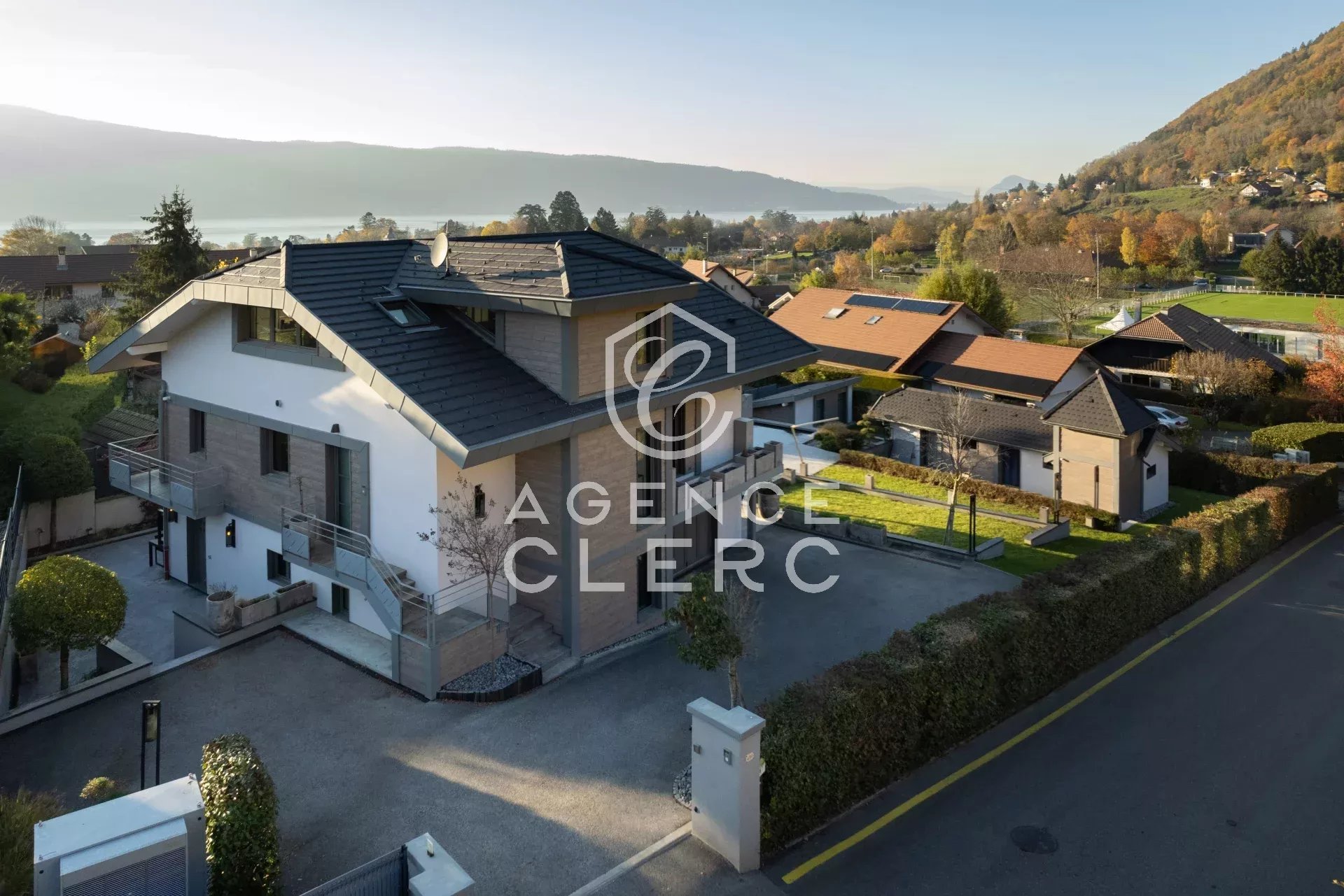 Maison à vendre, 295m², Menthon-Saint-Bernard
